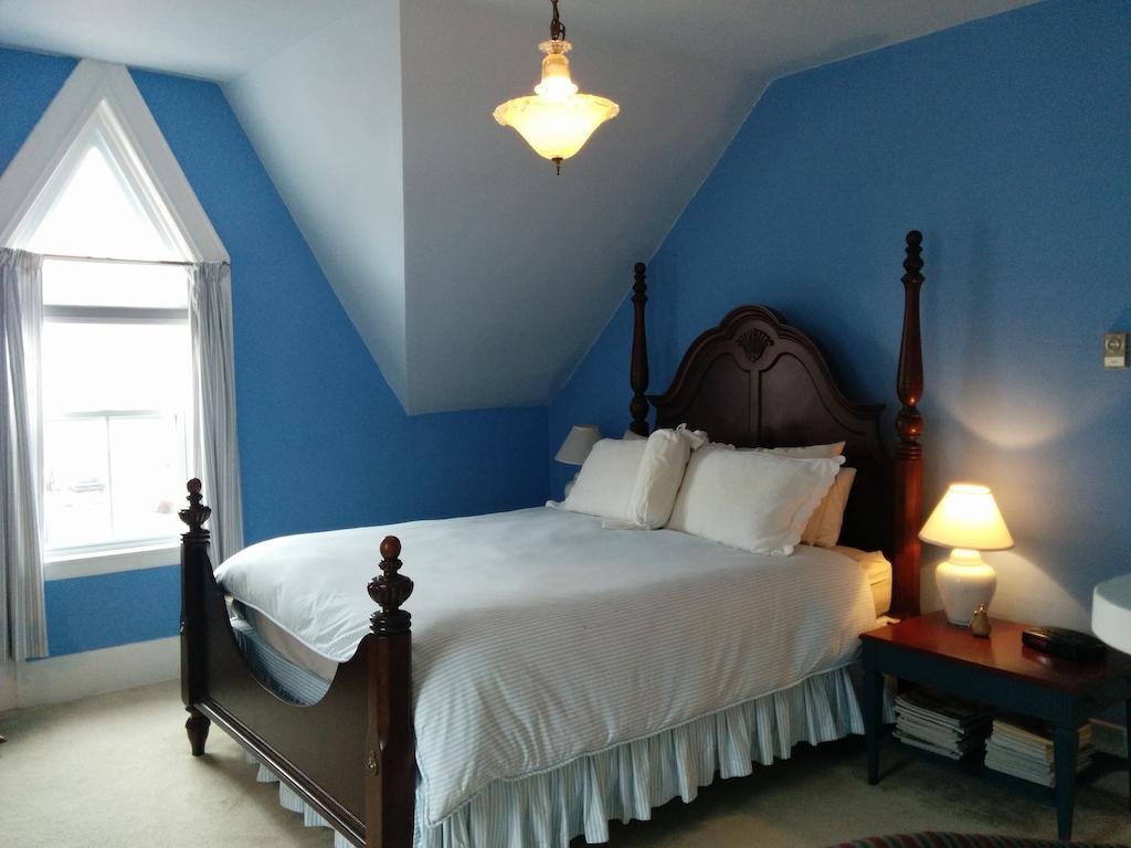 Fairmont House Bed & Breakfast Mahone Bay Pokój zdjęcie